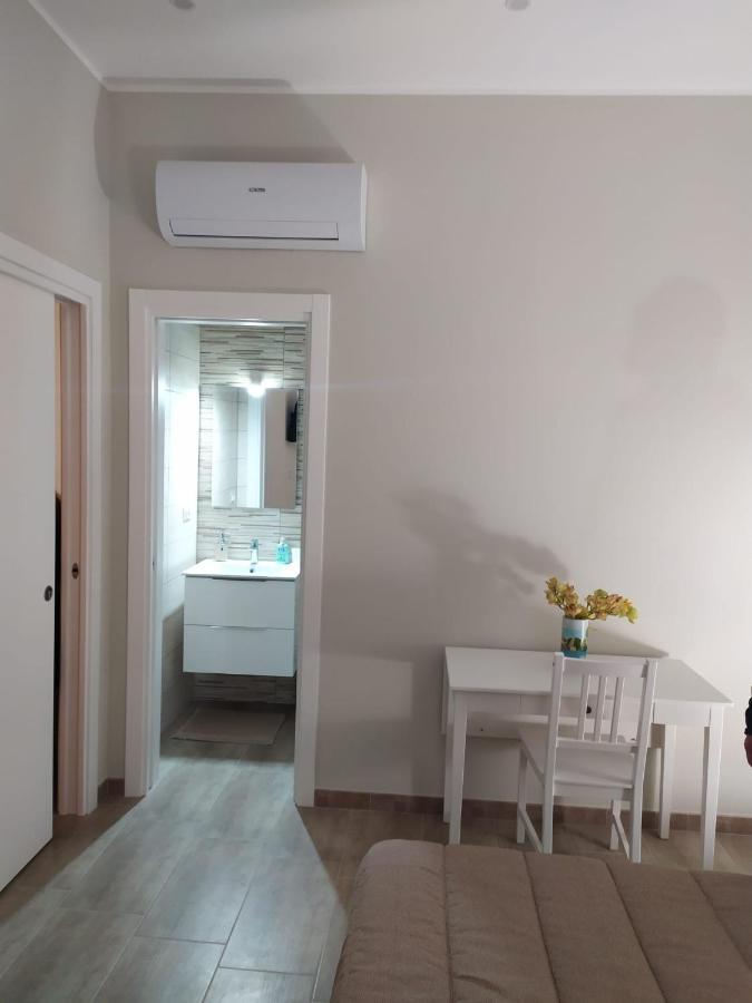 Dimora Sorriso Apartment Bari Exterior photo