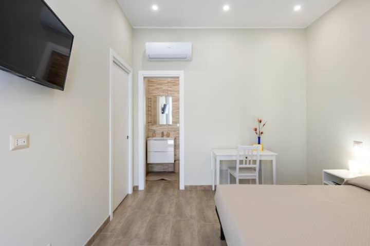 Dimora Sorriso Apartment Bari Exterior photo