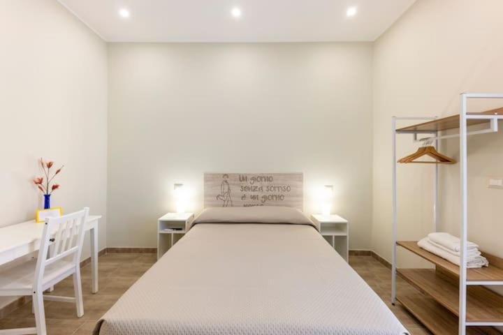 Dimora Sorriso Apartment Bari Exterior photo