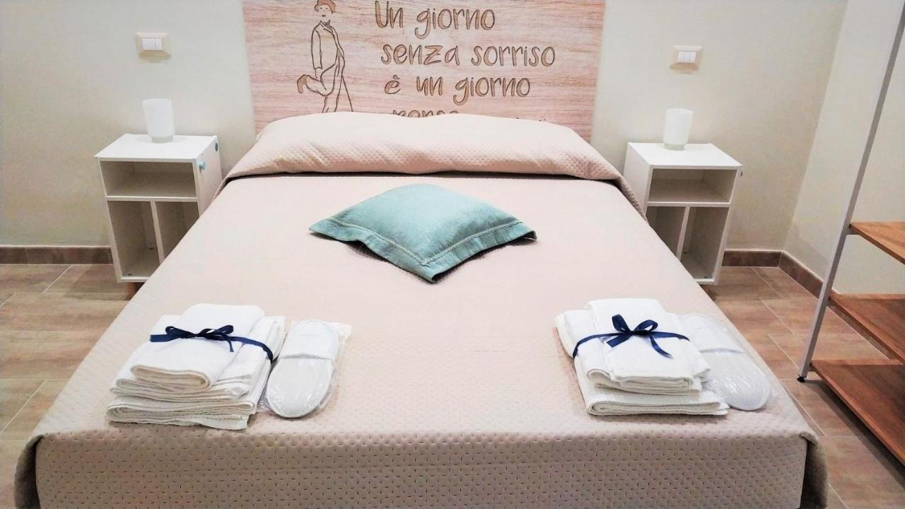 Dimora Sorriso Apartment Bari Exterior photo