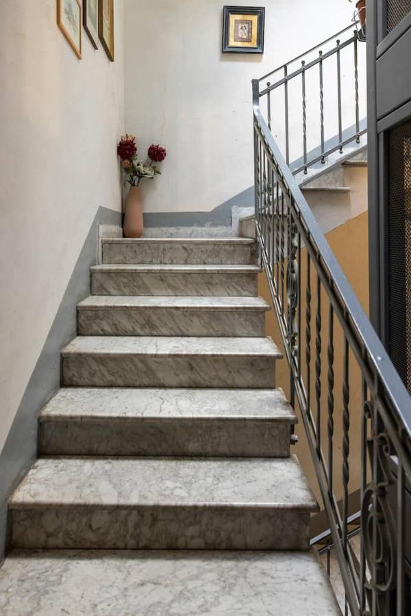 Dimora Sorriso Apartment Bari Exterior photo
